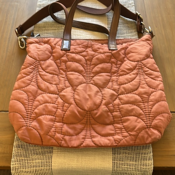 Fossil Coral Crossbody quilter Key-per bag - Picture 2 of 4